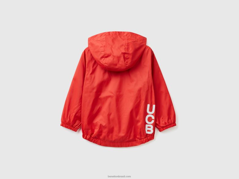 crianças jaqueta leve com capuz Benetton R8L4P5013 vermelho