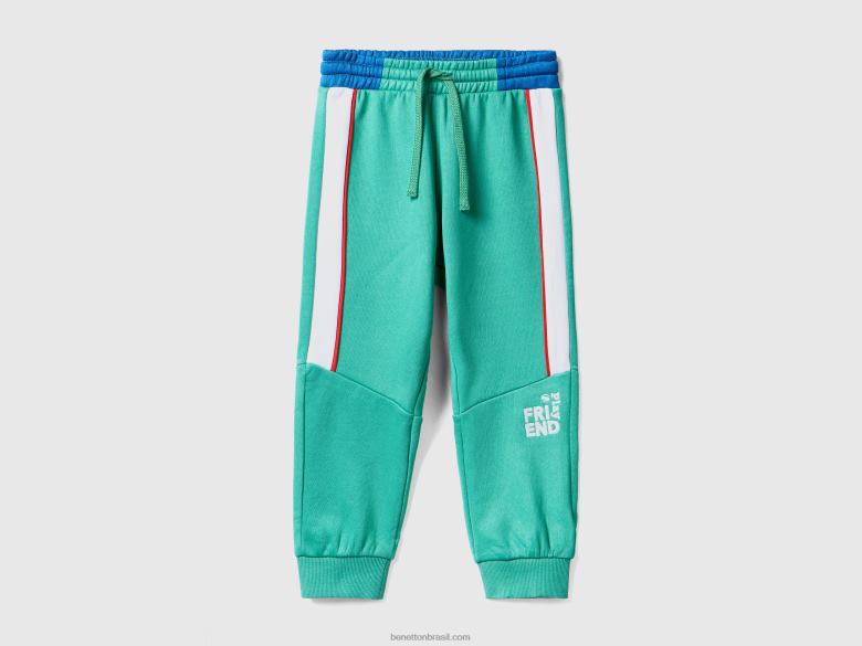 crianças joggers em tecido técnico Benetton R8L4P5164 verde