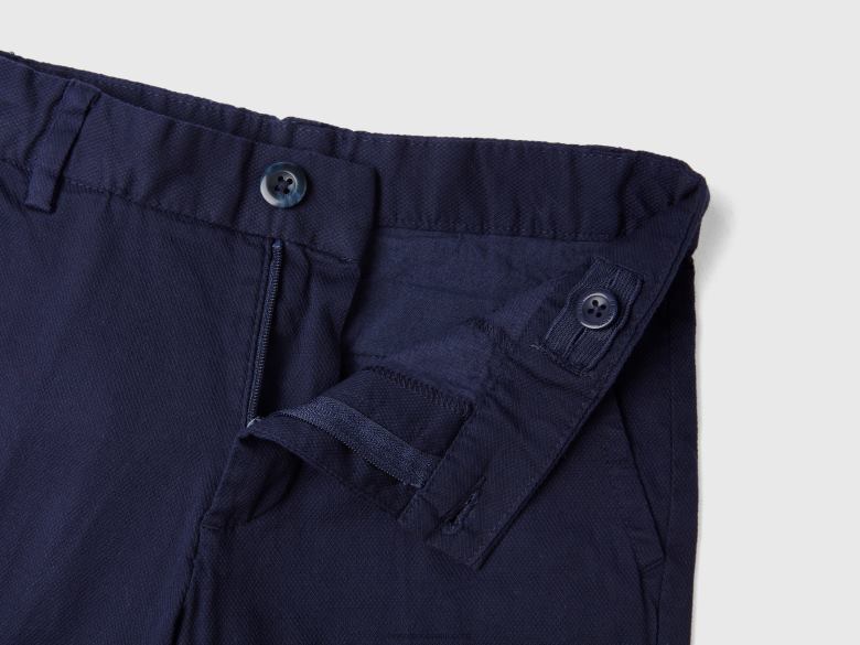 crianças bermudas slim fit Benetton R8L4P4944 azul escuro