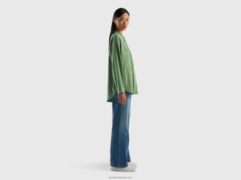 mulheres camisa de ajuste confortável com bolsos Benetton R8L4P495 verde
