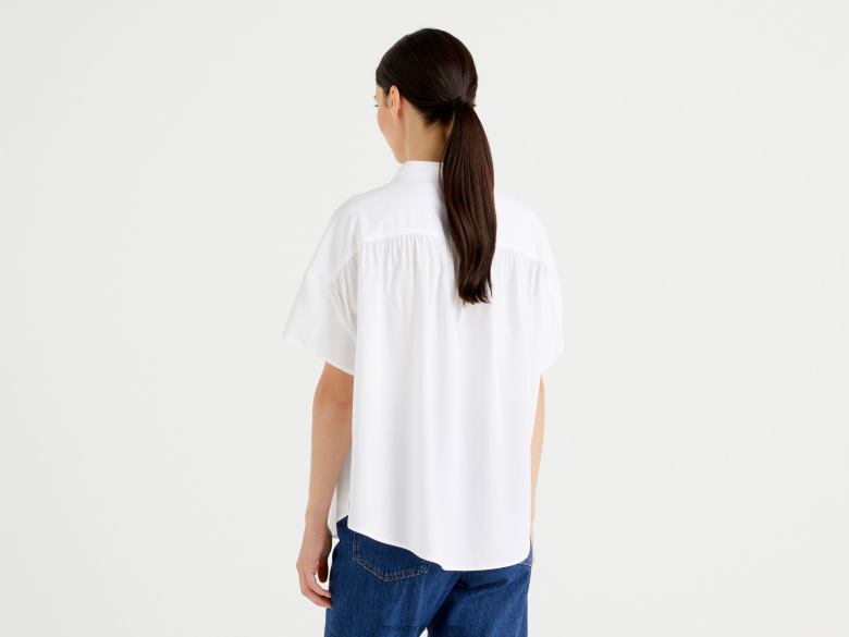 mulheres camisa fluida em viscose sustentável Benetton R8L4P531 branco