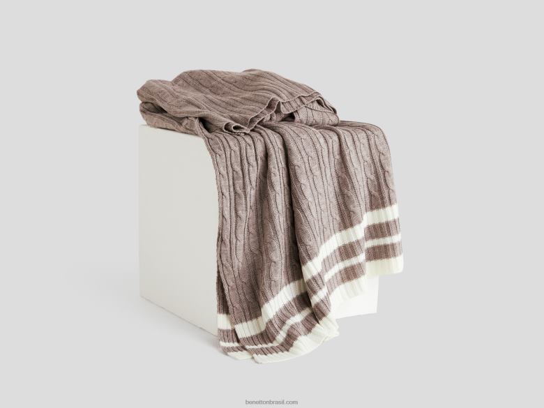 capa de malha de cabo Benetton R8L4P3377 bege